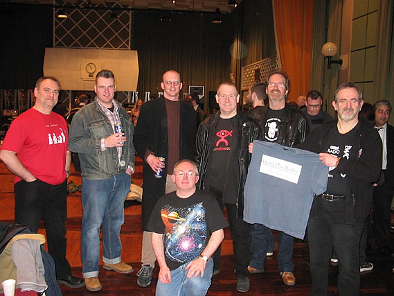 Dandelion Radio's members meet for the first time - 31/1/06