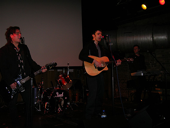 Autons live at Dandelion night, Cargo, Shoreditch - 6/2/07