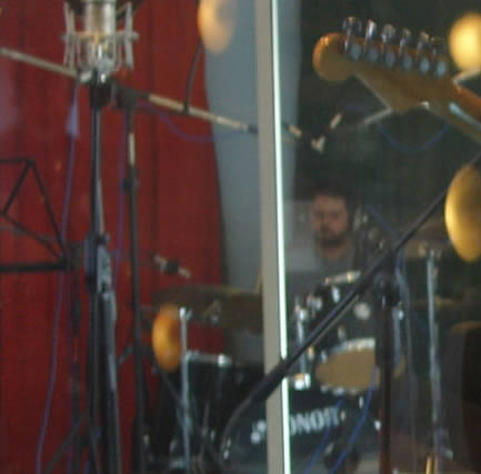 Decoration recording their session for Andy's show - 21/4/07